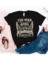 Vintage 46 Year Old Gifts For Men April 1979 46th Birthday T-Shirt Shirt Unisex Premium T-Shirt black s